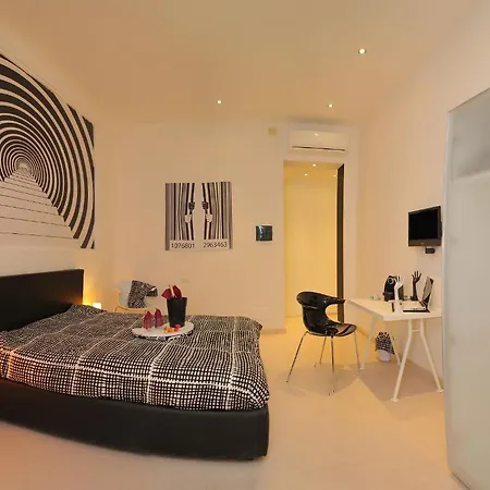 Bed and breakfast Chroma Italy - Ena 2*