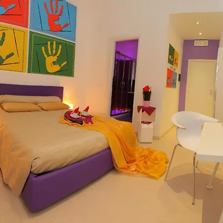 Bed and breakfast Chroma Italy - Ena Roma