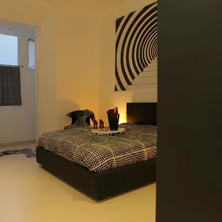Bed and breakfast Chroma Italy - Ena 2*