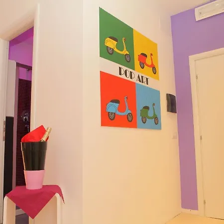 Bed and breakfast Chroma Italy - Ena Roma