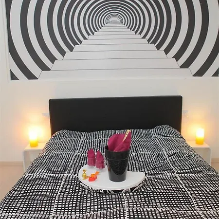 Chroma Italy - Ena Bed and breakfast