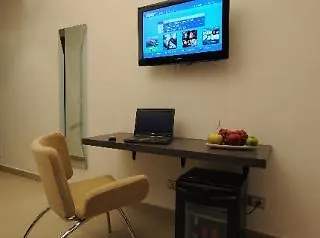 Chroma Italy - Ena Bed & Breakfast 2*